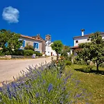 Holiday home Pendolina Mit Privatem Pool Und Jacuzzi By Interhome Buroli