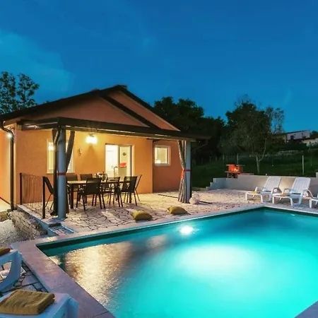 Pendolina Mit Privatem Pool Und Jacuzzi By Interhome Buroli