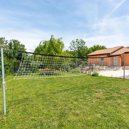 Pendolina Mit Privatem Pool Und Jacuzzi By Interhome Vikendica *