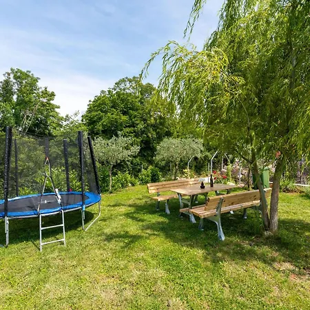 Pendolina Mit Privatem Pool Und Jacuzzi By Interhome